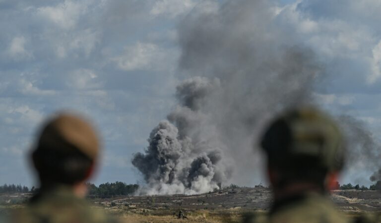 „Trăim vremuri periculoase”. Cum se pregătește Polonia pentru un posibil război cu Rusia: 400.000 de cetățeni vor fi instruiți